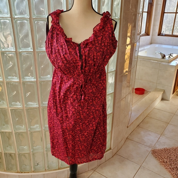 Old Navy Dresses & Skirts - Fun Summer Dress!